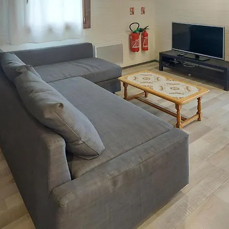 3 Bedroom In Sainte Croix-volvestre 펜션