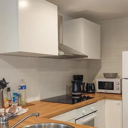3 Bedroom In Sainte Croix-volvestre 펜션 Montberaud